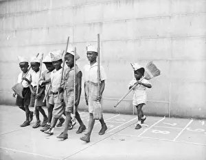 Harlem Prints: Harlem Boys Play Soldier