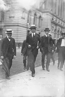 Cooperation Prints: Harry Thaw and Accomplices on the Street