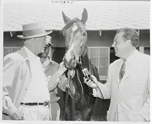 Harry Wismer Interviewing Racing Horse