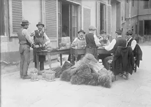 Livorno Prints: Hat Makers Working Outside in Italy