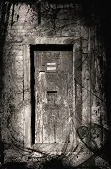 Horror Collection: Haunted doorway