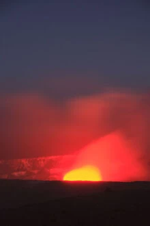 Images Dated 13th August 2012: Hawaii, Volcanoes National Park