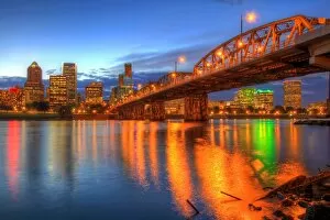 Images Dated 20th September 2010: Under the Hawthorne Bridge at Blue Hour