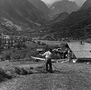 Images Dated 4th September 2012: Hay Harvesting In Switzerland