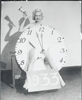 Creativity Prints: Hazel Bowfinger Performing in Show