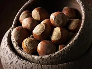 Images Dated 18th March 2012: Whole hazelnuts