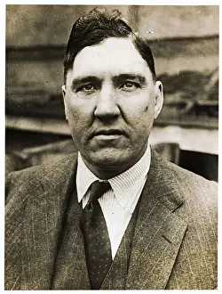 Headshoulders Jess Willard In Suit