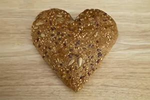 Images Dated 8th October 2012: Heart-shaped mixed-seed roll