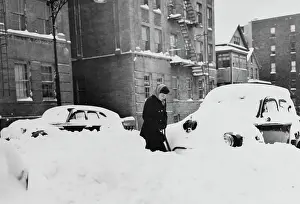 Huty30058 Prints: Heavy Snowfall In New York City