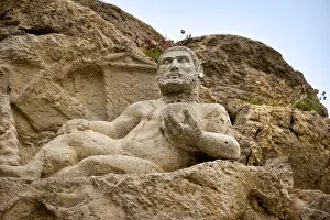 Hecules Statue