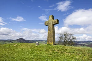 Images Dated 22nd April 2012: Hegau Cross, 661m, in Hegau, with Hohenhewen Mountain on the horizon, Baden-Wuerttemberg, Germany