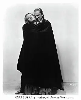 Helen Chandler And Bela Lugosi In Dracula