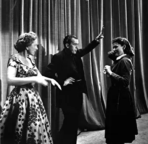 Helen Hayes on Toast of the Town