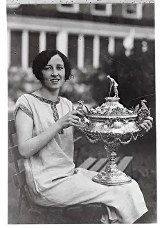 Oakmont Prints: Helen Johnson Holding the Golden Cup