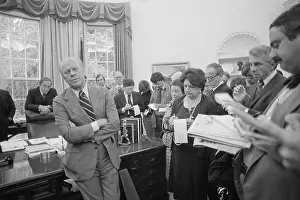 Helen Thomas Taking Notes at President Ford Conference