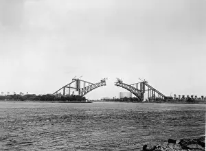 Hell Gate Bridge In Queens Under Construction