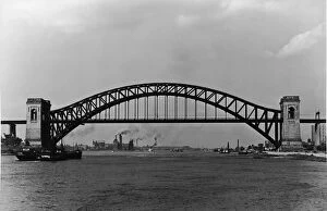 Infrastructure Gallery: Hell Gate Bridge In Queens, mid 20th Century