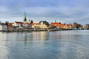 Images Dated 26th November 2014: HelsingA┼¥r skyline, Denmark