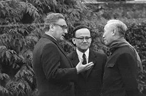 Diplomacy Prints: Henry Kissinger Talking with Le Duc Tho