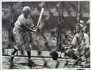 Henry Thompson Ready to Hit Baseball