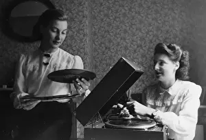 Gramophone Prints: Herring Girls