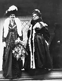 Veil Prints: Hetty H. Green with her Daughter Sylvia