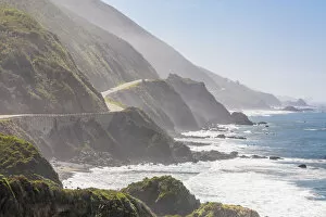 Images Dated 31st March 2017: Highway 1 on California coast, Big Sur, California, USA