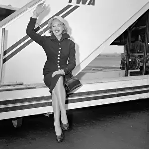 Hildegard Knef Waving