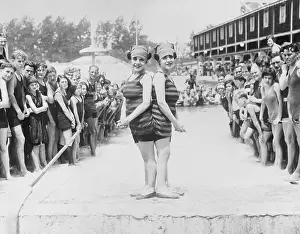 Hilton Sisters at Palisades Park