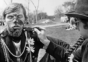 Paint Prints: Hippie Gets Painted Face