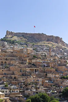 Images Dated 17th May 2014: Historic centre and citadel, Mardin, Southeastern Anatolia Region, Anatolia, Turkey