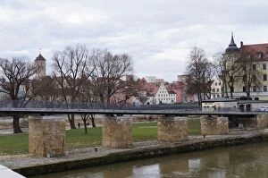 Images Dated 13th February 2016: Historic old town of Regensburg, Germany