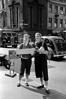 Luggage Prints: Hitch-Hikers
