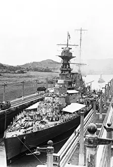 Destroyer Prints: HMS Hood in the Panama Canal 1924