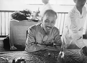 Waiter Prints: Ho Chi Minh