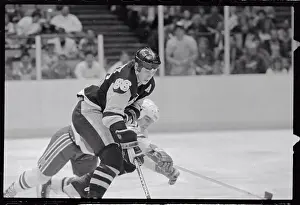 Hockey Action Between Mario Lemieux and Ken Daneyko