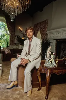 Huty35668 Prints: At Home With Humperdinck