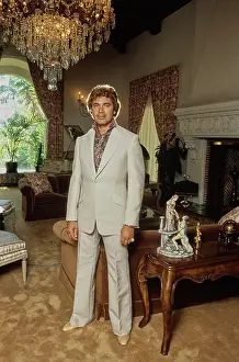 Huty35668 Prints: At Home With Humperdinck