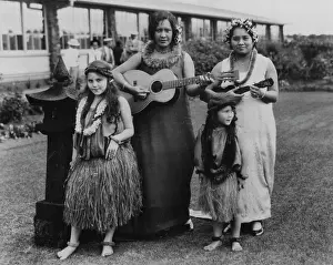 Honolulu Hula Dancers