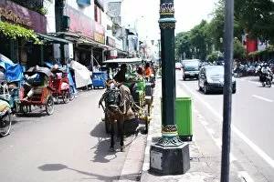 Images Dated 28th February 2016: Horse cart on the street at Yogjakarta