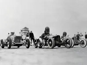 Indianapolis Prints: One Horsepower Racing Cars