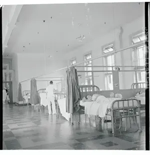 Health Care Prints: Hospital Ward