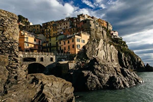 Images Dated 11th November 2013: Houses on a cliff in Manarola village in Cinque Terre National Park, Liguria, Italy