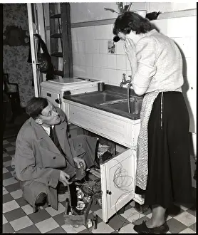 Sink Prints: Housewife Caught Stealing Electricity