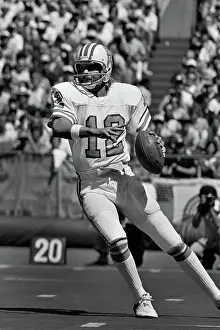 Football Prints: Houston Oilers v Pittsburgh Steelers