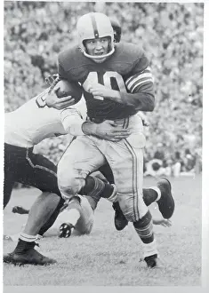 Columbus Prints: Howard Cassady Braking Tackles