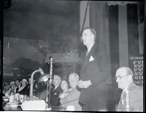 Engineer Prints: Howard Scott Addressing Crowd