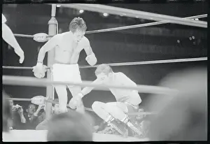 Aggression Prints: Howard Winston Boxing Against Vincente Saldivar
