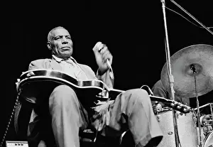 Huty23701 Prints: Howlin Wolf