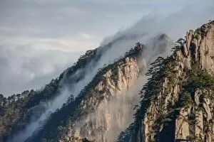 Huangshan cloud cliffs